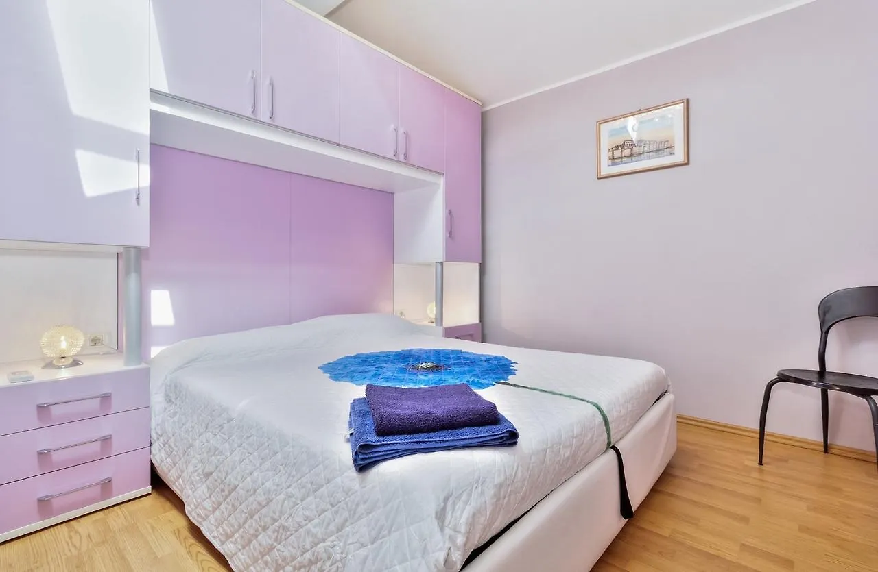 Apartment Aurora Near The Beach, With Seaview In Umag -Zambratija 4*, Zambratija (Istria) Kroatien